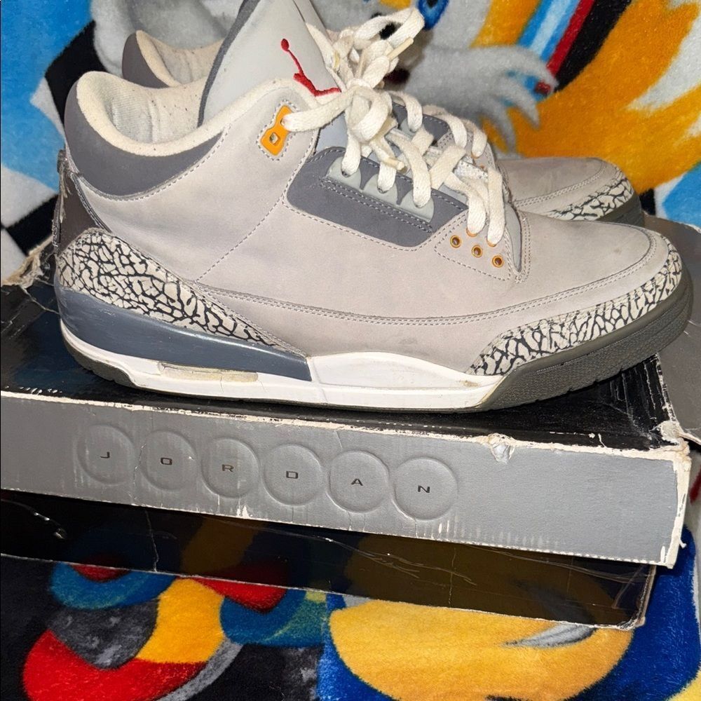 Air Jordan 3 Cool Gray Sneakers White - Picture 6 of 16